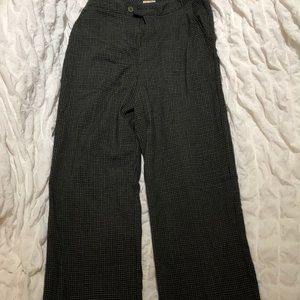 EXTREMELY rare Brandy Melville green plaid pants